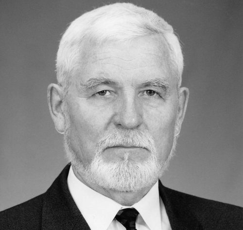 Поздравляем Владимира Егоровича Коробова!